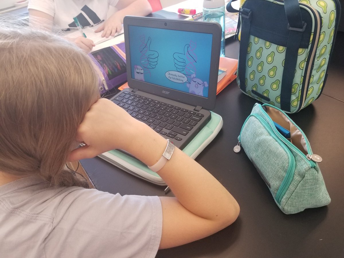 Vicki Thompson tweet media