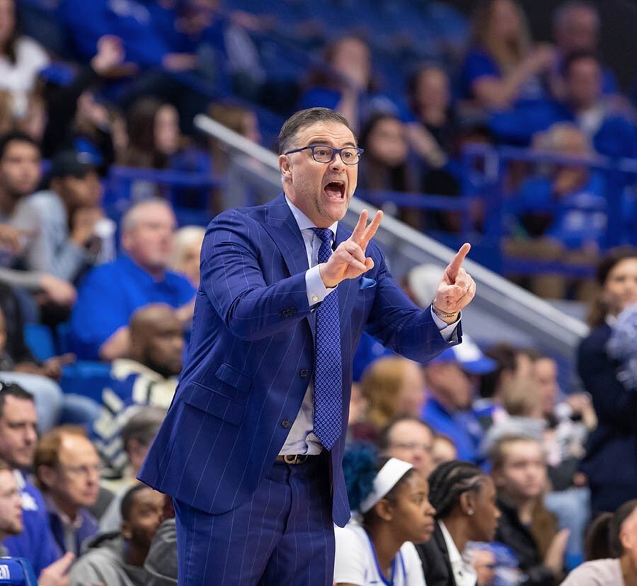 kentuckyalumni's tweet image. The Greater Louisville UK Alumni Club, in corporate partnership with Central Bank, will host the 2019 Wildcat Tip-off Luncheon presented by @UK_HealthCare and Welch Printing at 11:30 a.m. Thursday, Oct. 24, at Churchill Downs. Register NOW at ukalumni.net/LouisvilleTipo…. #BBN