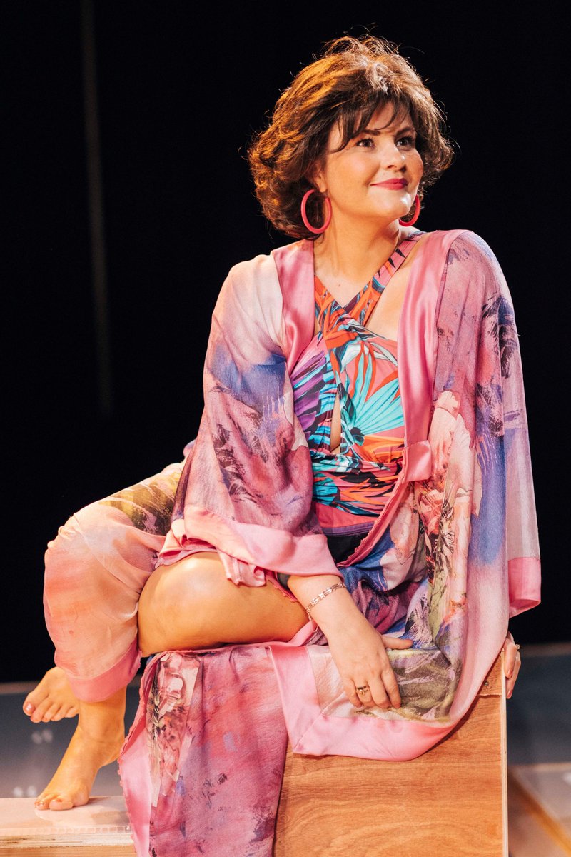 "It truly amazes me how (Willy) Russell’s work, especially in such gifted hands, can be so edifying and entertaining."
@PJOReilly80 and <a href="/TaraLynneONeil1/">TaraLynneONeill</a> unite for #ShirleyValentine at <a href="/LyricBelfast/">Lyric Theatre Belfast</a>. 

My take on the production, online, at <a href="/TheBigListNI/">The Big List</a>. 

bit.ly/2ltcapM