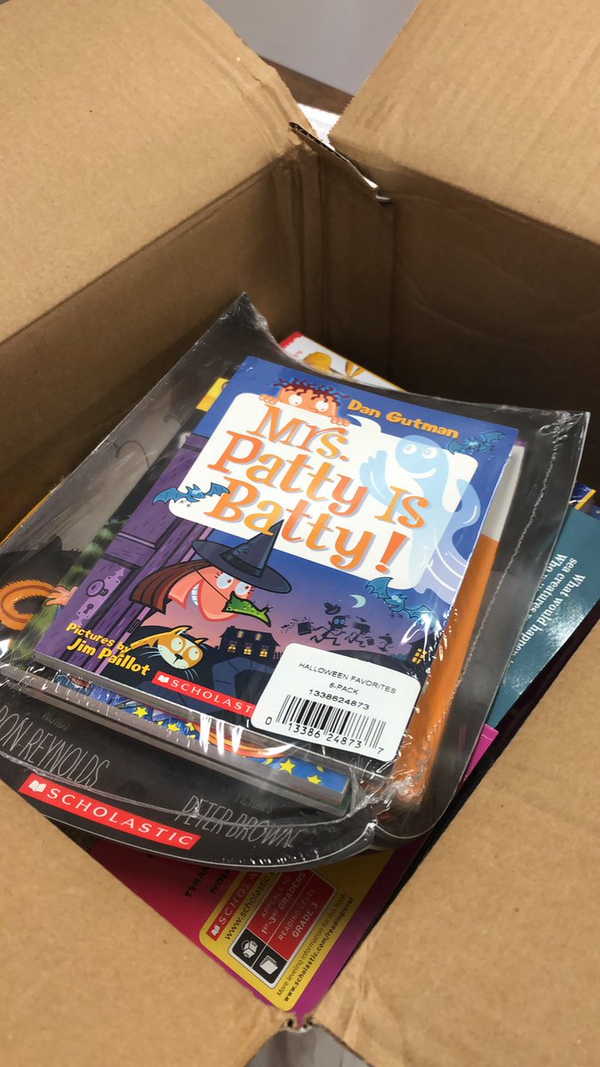 beckag85's tweet photo. Our first book order had arrived! The kids will be so excited tomorrow! #theNEISDway @happytobeahusky @darynpolanco https://t.co/NSHstUWLUQ