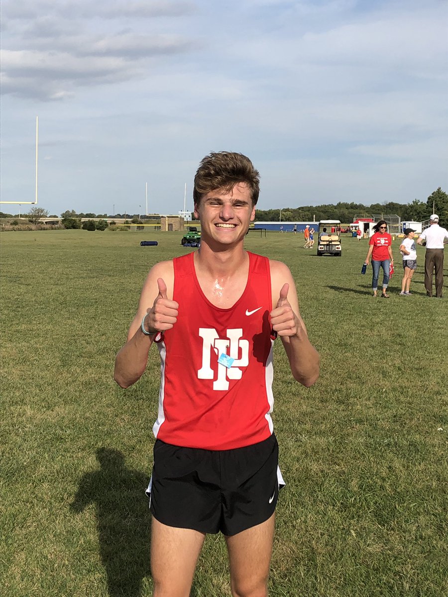 BXC-Devon Whitaker is the 2019 Hancock County boys cross country champion with a time of 17:01. Congrats Devon!