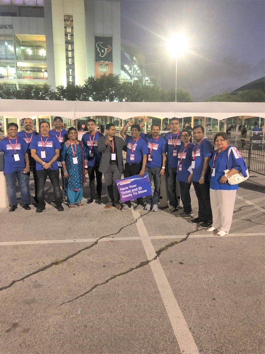 Sidelines of  #HowdyModi The whole event was managed by 2200 volunteers. Thousand of dedicated people put long hours of hard work to make the event a grand success. Pic 1. Chicago registration team reporting at 4 AM on game day.  Pic credit  @hpatel1225, @aashishchaturv