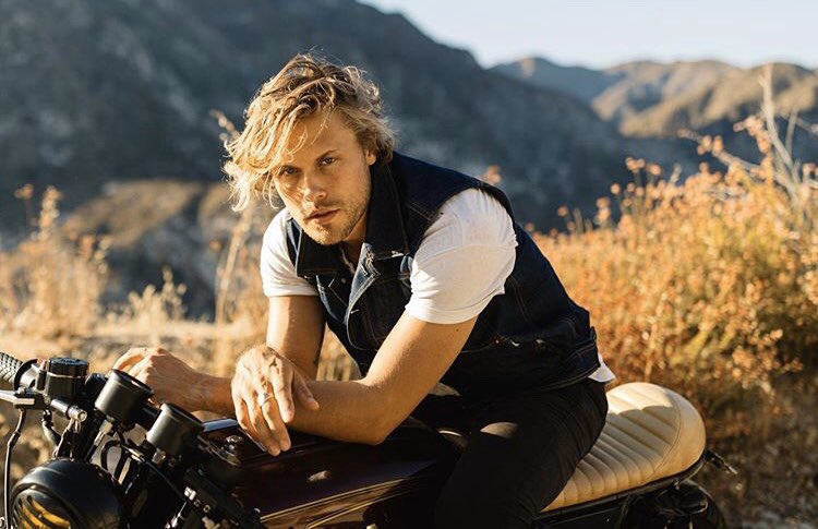 Talos Andino (@noceurkalon) on Twitter photo 