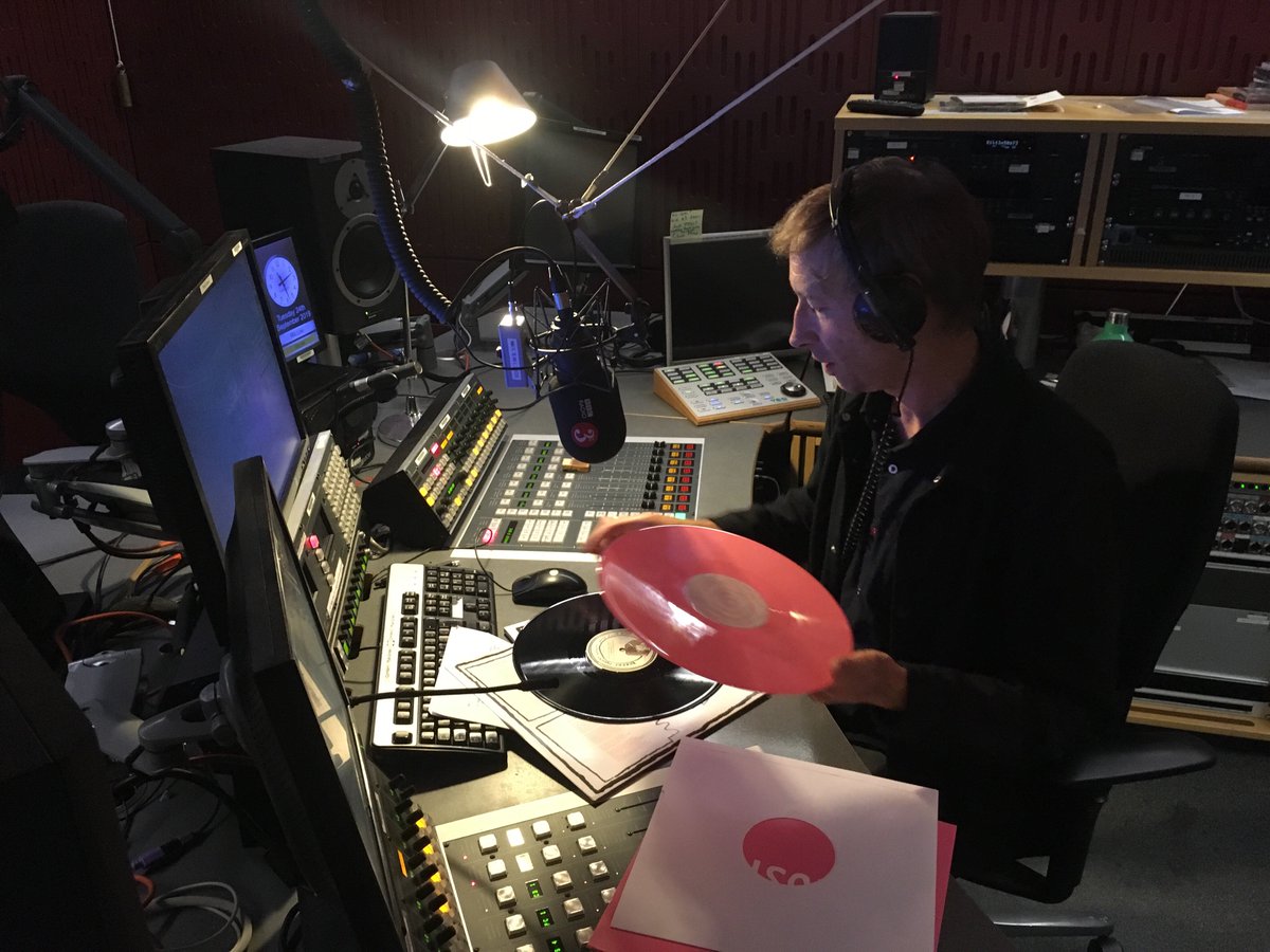 BBC Radio 3 (@bbcradio3) on Twitter photo It's date night on #LateJunction
Just you, <a href="/nickluscombe/">Nick Luscombe</a> and a bunch of records to keep you company ❤️ It's date night on #LateJunction
Just you, <a href="/nickluscombe/">Nick Luscombe</a> and a bunch of records to keep you company ❤️