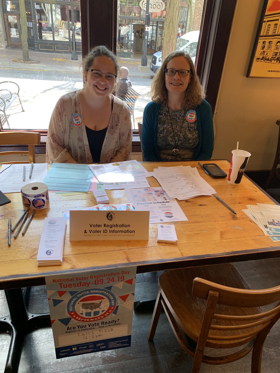 Got to help out for National Voter Registration Day at <a href="/IansMadison/">Ian's Pizza Madison</a>! #NVRD