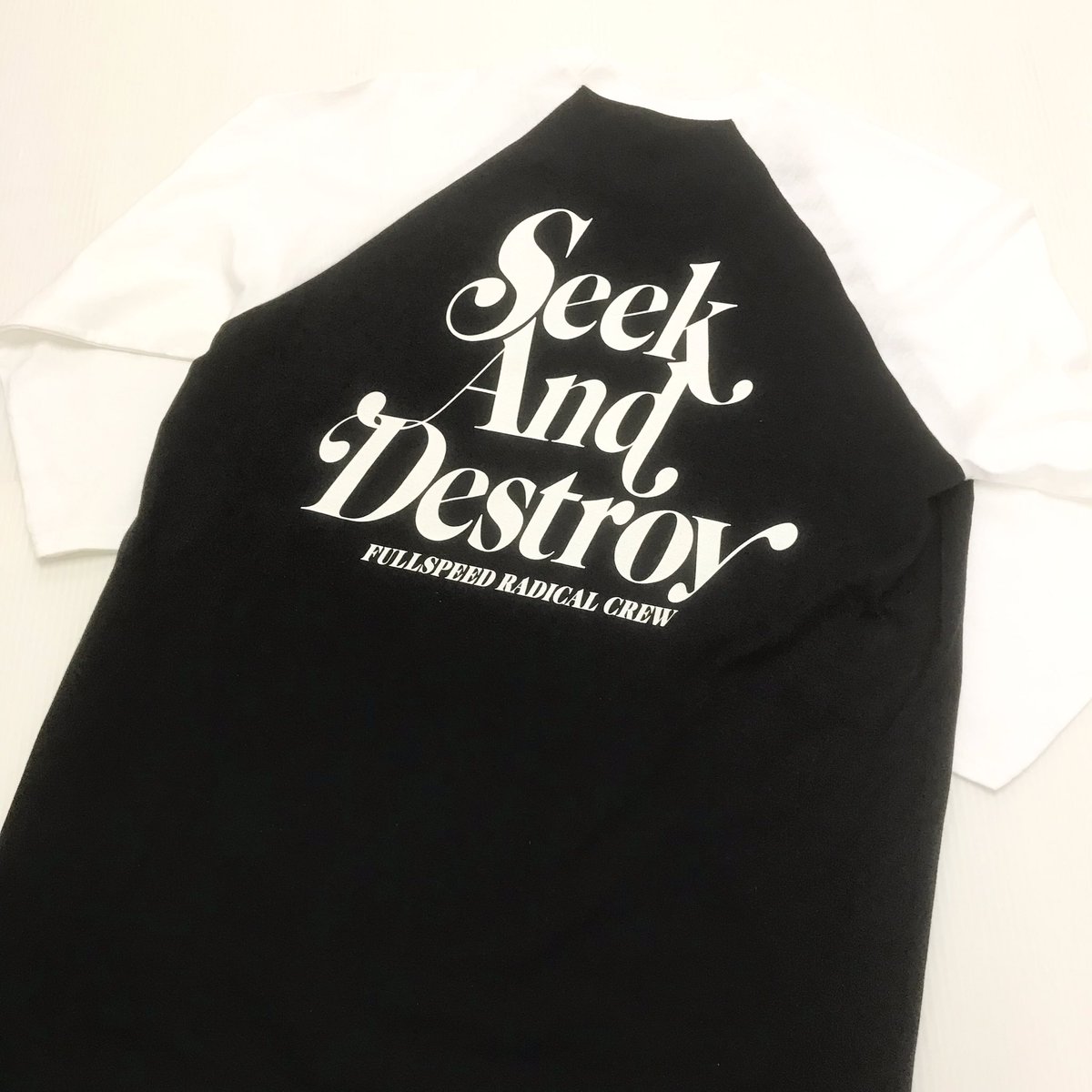 Seek Destroy Seek Destroy シーク デストロイ Ny Mag Logo ラグランtシャツ T Co Pqllryxsww