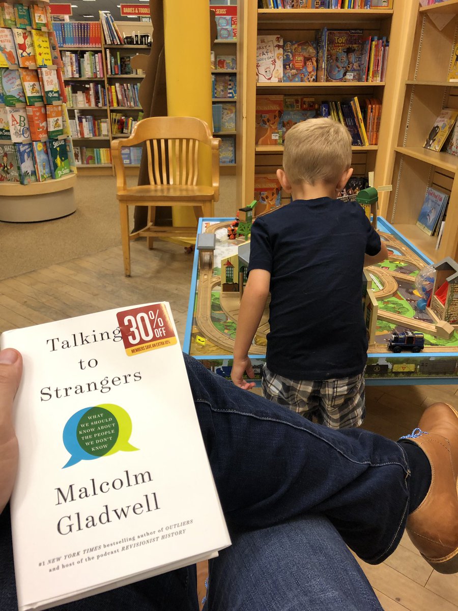 DarenBlonski's tweet photo. Excited to read a new @Gladwell book #talkingwithstrangers. https://t.co/vicgZES1sT
