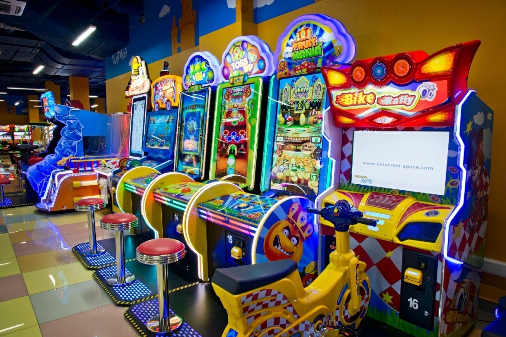 Автомат развлечения. Европолис игровые автоматы. Планета Уфа игровые автоматы. Развлекательные детские игровые автоматы. Игровые автоматы для детей.