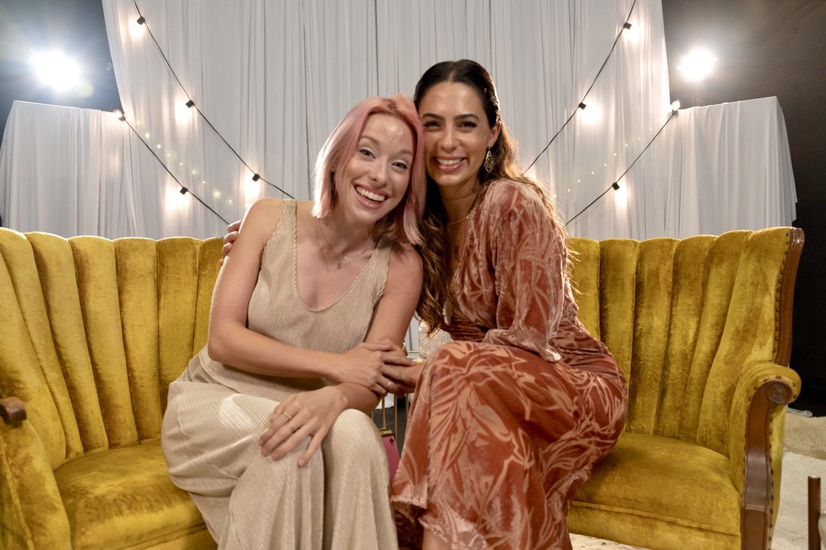 meganleejoy's tweet image. FILMIMG  @findyourjoyTV WENT AMAZINGLY! Such spectacular women, powerful content and raw, beautifully authentic stories. Let’s lead the conversations! #womeninfilm #bossbabe #realtalk