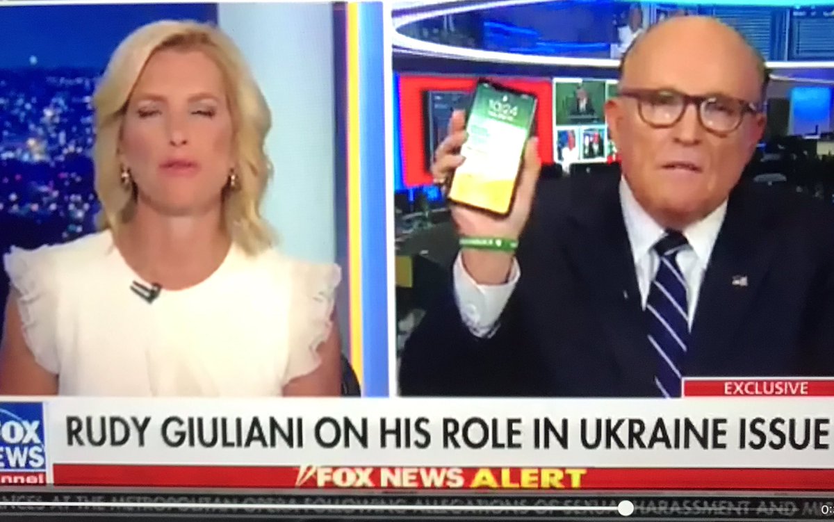 Passion4USA's tweet photo. @jeremymbarr Was that same segment where he bragged about conversations with  #ForeignLeader on behalf of #StateDepartment the he made on an unsecured cell phone (that evidently holds his notes too! #HackersIfYoureListening ! https://t.co/Y28UF2Rq3U