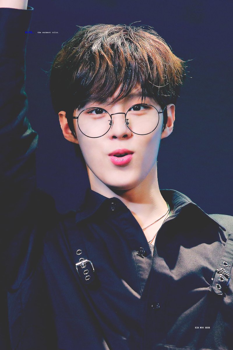 blue1027_'s tweet photo. 190922 안경우석 고유명사로 당장 등재시켜 🤦🏻‍♀️ #김우석 #우석 #KIMWOOSEOK #엑스원 #X1 https://t.co/cQrxQyndSv