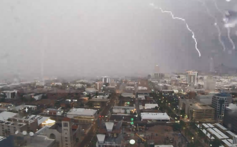 CityofPhoenixAZ's tweet photo. Be ready. Be safe. Turn around. Don't drown.

@NWSPhoenix has issued a Flash Flood Watch for the Valley starting at 8am Wednesday - 5am Thursday. Up to 2" of rain possible. Flash flooding too. #PHX is ready. https://t.co/a9xOC3QZ9E for latest information. #PHXStorms https://t.co/cOxAl0Kp1t