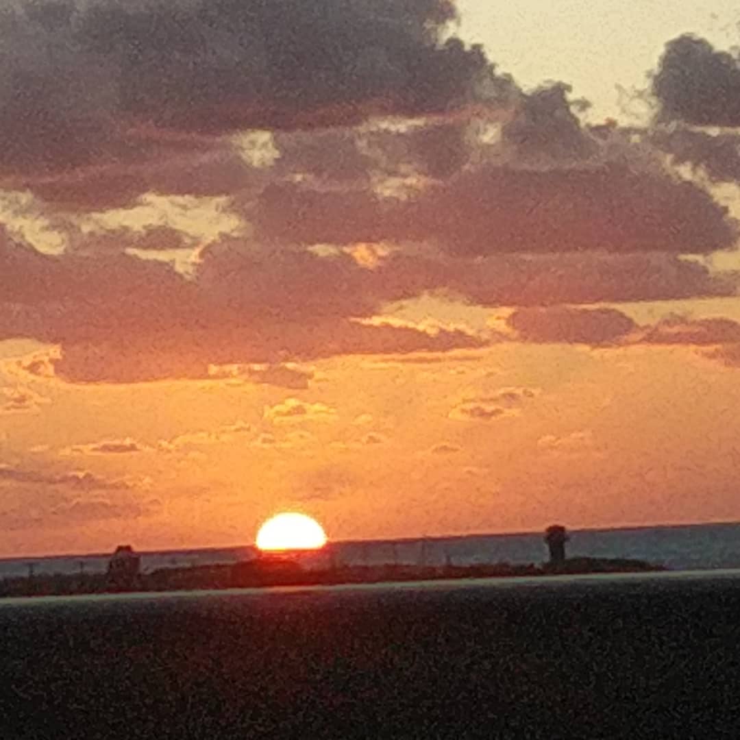 e_hatake's tweet photo. #能代夕日

天気の良い日は、
夕日がキレイ https://t.co/ZZzxlSwAAh