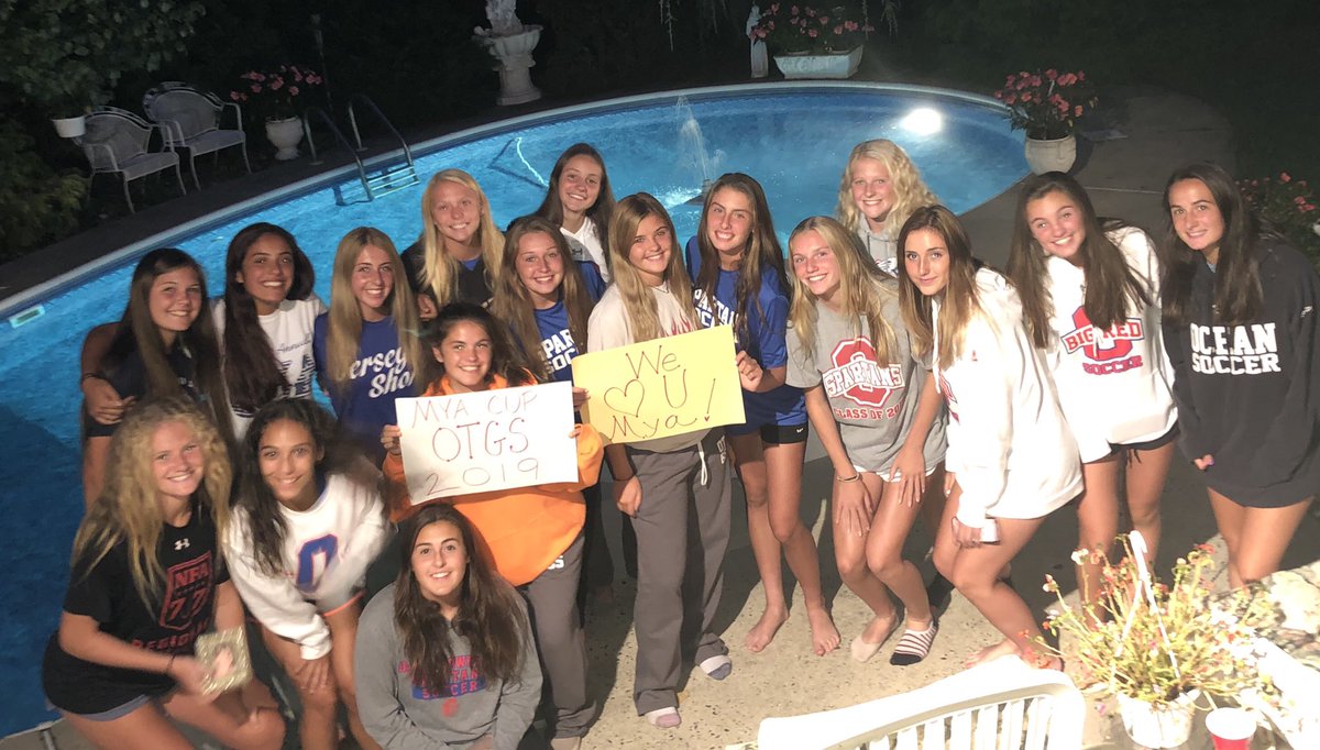 TContiG3's tweet photo. Fueling up for the Mya Cup tomorrow night!! Come out to support OTGS under the lights!
Never Ever Give Up! Love u Mya💛 #NEGU #dothework https://t.co/0RvnXD5YqA