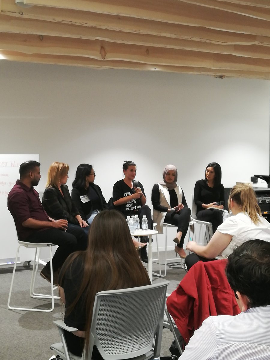 RyeJournAlumni's tweet photo. @RachelDavid On Career:

"Whatever your building right now, it's all part of you building your profile and your brand. So if you don't necessarily end up where you want, just remember that there's many jobs out there that will help you build your skillset" #RJAATALKS https://t.co/7FxyjXsFBx