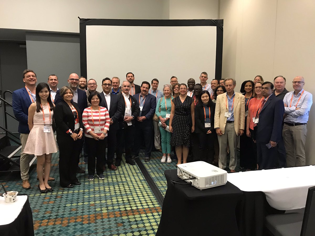waelagur's tweet photo. Lots of learning at our Workshop @FPMRS @iugaoffice. Increasing interest in Native Tissue Continence Surgery. Four hours discussing relevant anatomy and surgical tips & tricks for natural sling and colposuspension procedures #AUGSIUGA19 https://t.co/bQcRswb3cS https://t.co/qsIDpgptKG