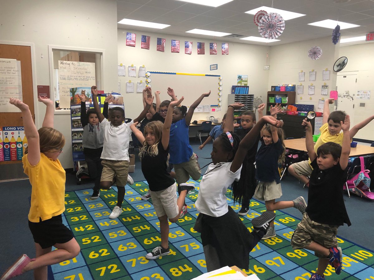 Today’s Brain Break “YogaMaisters” took over my session with their unique poses. #ProudTeacher #Emulators #Fun #scesbobcats
