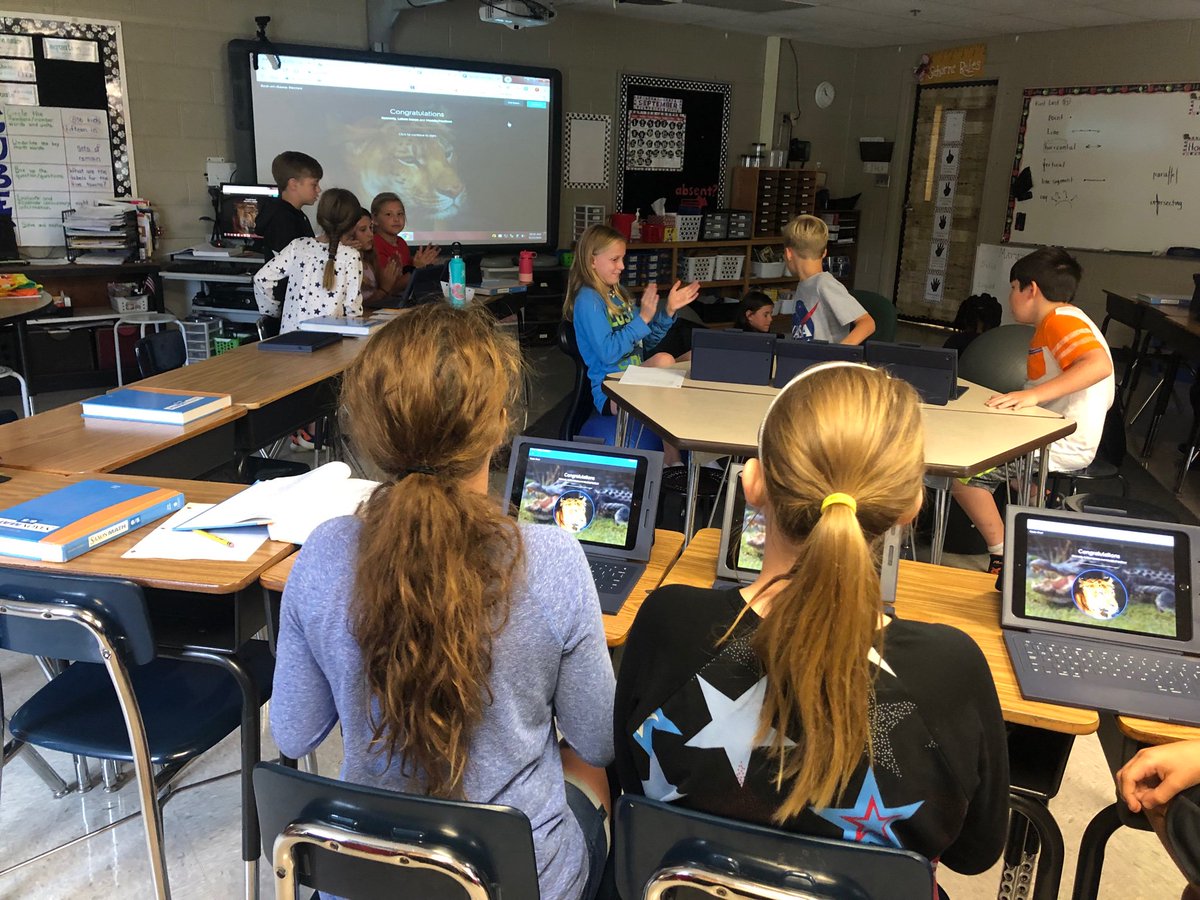 TabithaSehorne's tweet photo. 5th graders practicing math vocabulary by playing Quizlet! I love how each team encourages and cheers for the other teams! https://t.co/aeGLh0kdfJ