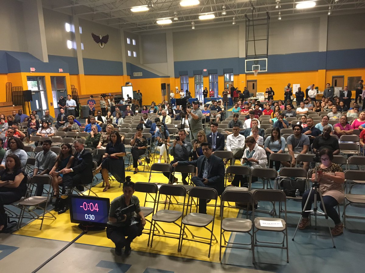 Mayoral Debate hosted by @InspireLatinos thank you for the co-MC invite 🎤 Lively #Debate @ABC13andYou <a href="/abc13houston/">ABC13 Houston</a>