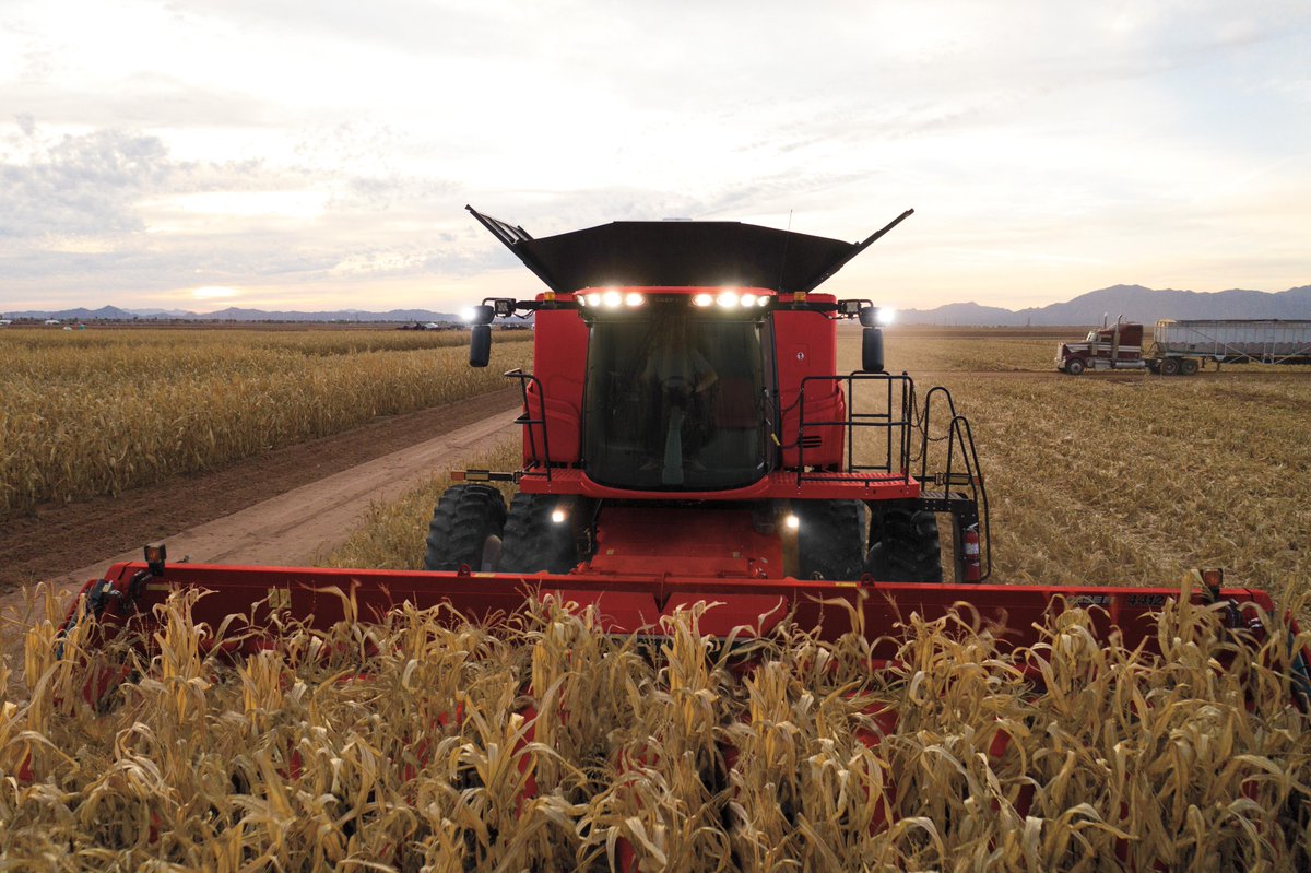 Case_IH's tweet photo. Remember, a good harvest isn't measured by speed; it’s measured in bushels of clean, high-quality grain in the tank. #Harvest19 https://t.co/v0Wt4AFDWF