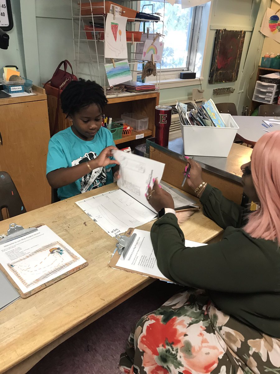 AnnasClass's tweet image. First graders shared their project work with family and friends. @PBLWorks @CPSCNC #mapproject #mapmakingwithchildren