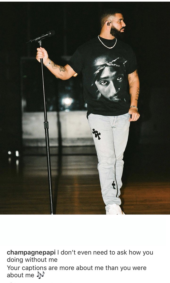 ComplexMusic's tweet photo. Drake’s been writing... 👀 

📸 Theo Skudra https://t.co/BN3FYghmB3