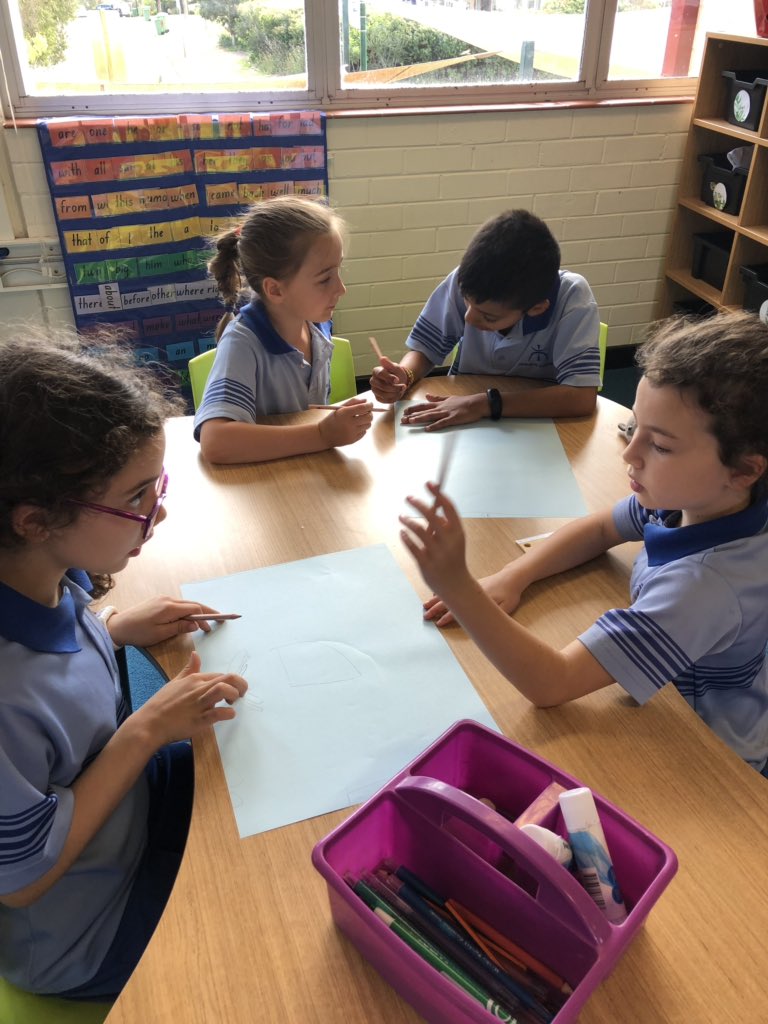 Genna_Spads's tweet photo. 2G owning their flexible classroom space. Today we are collaborating to decide on our setup for term 4 #collaborate @NewmanCollegeWA @johnfinneran @LisaMcclue https://t.co/vPod7Adp7x