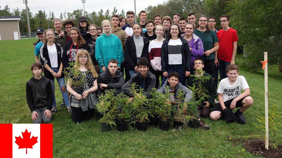 youtube.com/watch?v=2fCHGL…

À Lévis Québec Canada, nous participons au "Climate Action Project 100,000 students - 100 countries - 1 mission" de Koen Timmers

In Lévis Québec Canada, we participate in Koen Timmers' Climate Action Project 100,000 students - 100 countries - 1 mission