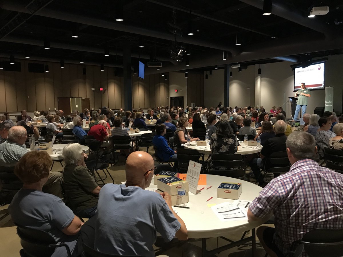 hcbc_ci's tweet photo. Full house today at the 1st of 3 Leander ISD Education Connection trainings. Thankful for 200+ Literacy Partners &amp; Mentors in attendance. There's still time to register and attend a training for a school &amp; district near you! Details at https://t.co/JWjcSzZt9B https://t.co/1Xw3z048Gj