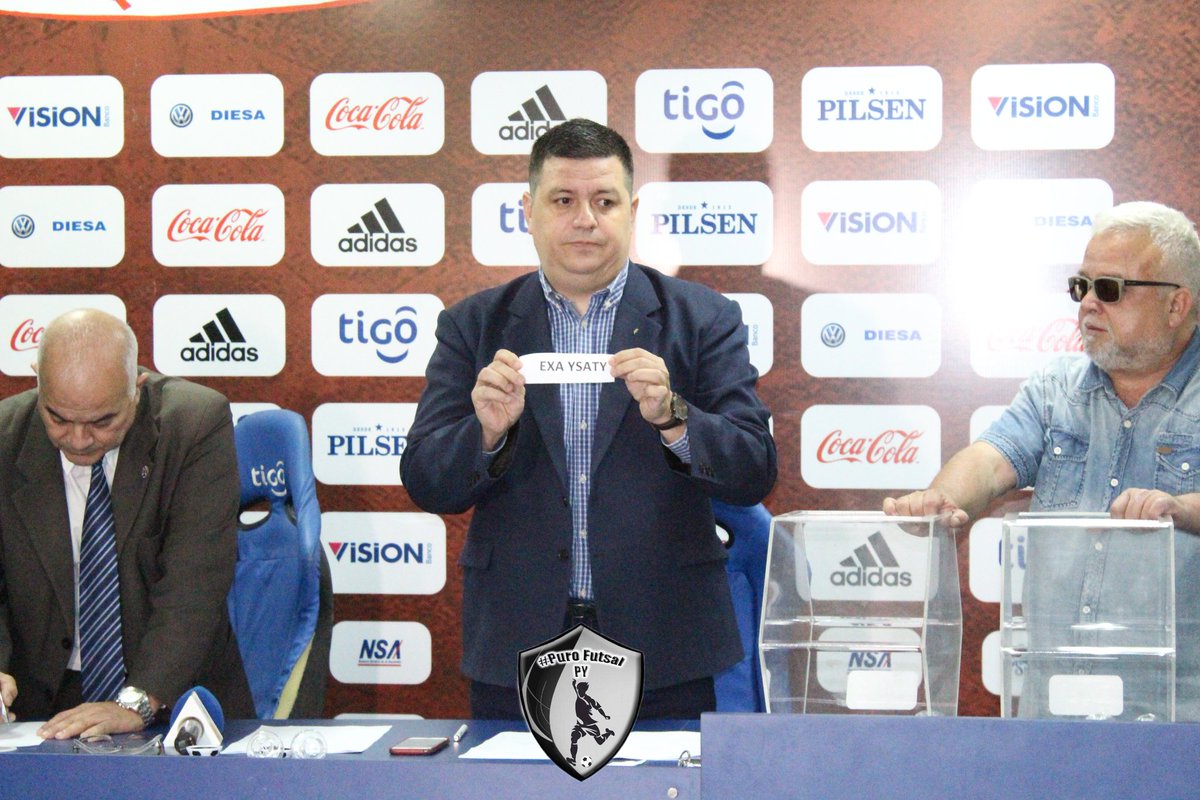 Purofutsalpy's tweet photo. Se llevó acabo el sorteo de grupos para el campeonato nacional Sub 19 de Futsal FIFA.
Grupo A estará confirmado por
▪️Sport Colonial
▪️San Lorenzo
▪️Exa Ysaty
▪️Encarnación.
#PuroFutsalPY #GemelosDeportes #TraumatoSport https://t.co/RxSl9UVI3P