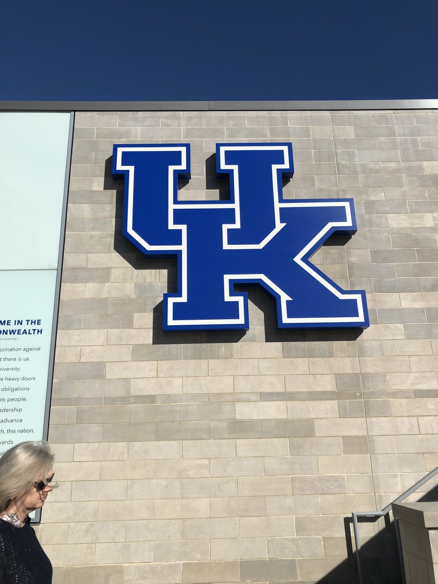 Kelly Redican tweet media