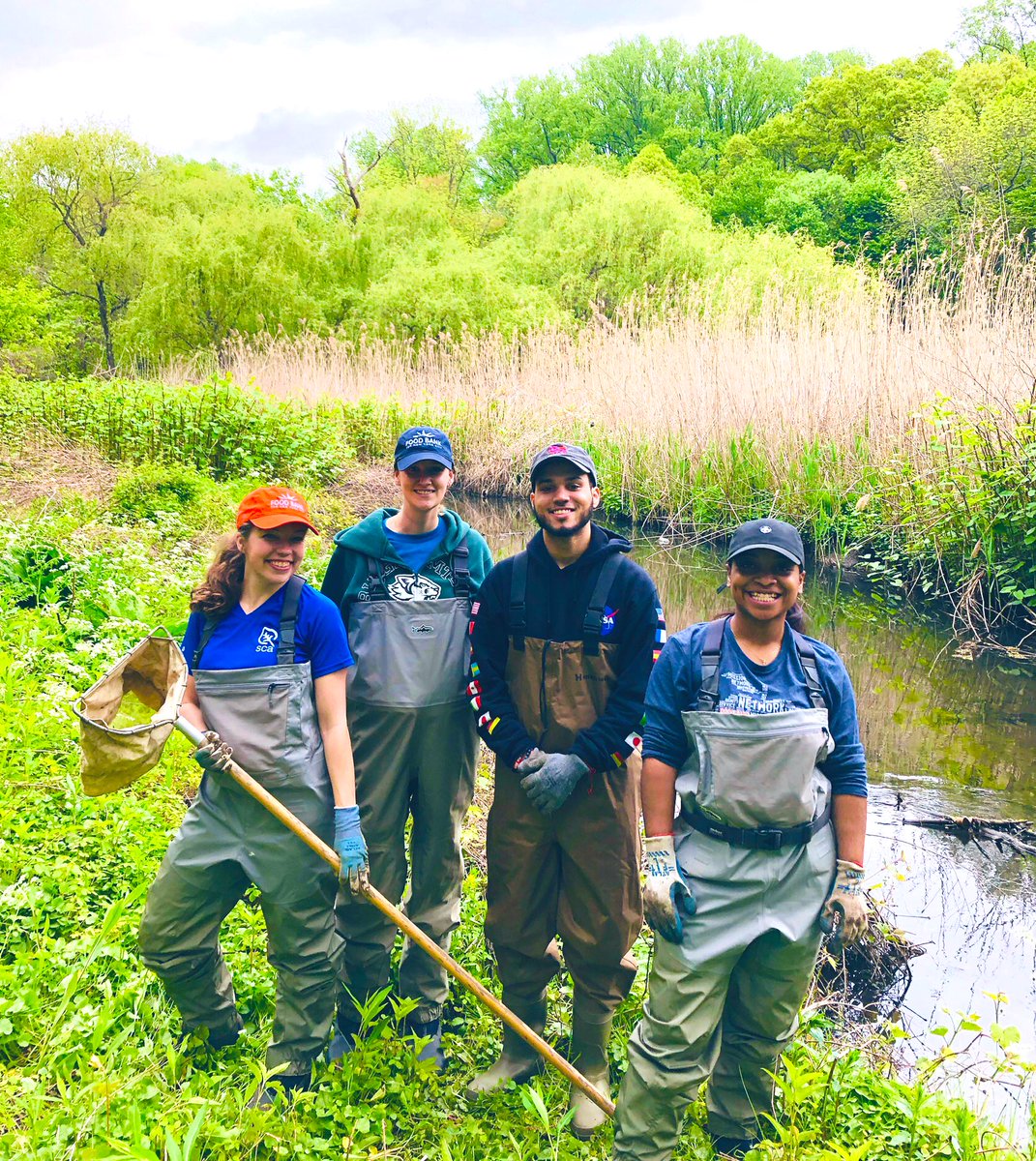 AnnPedtke's tweet photo. The SCA #ThenAndNow that means the most to me? THEN: suiting up in waders with my fellow SCA AmeriCorps members to conserve NYC parks. NOW: 10 years later, suiting up in waders with the @AmeriCorps members I now supervise to conserve NYC parks. #SCAGivingDay #SCA4Life https://t.co/lujH8gsvUw