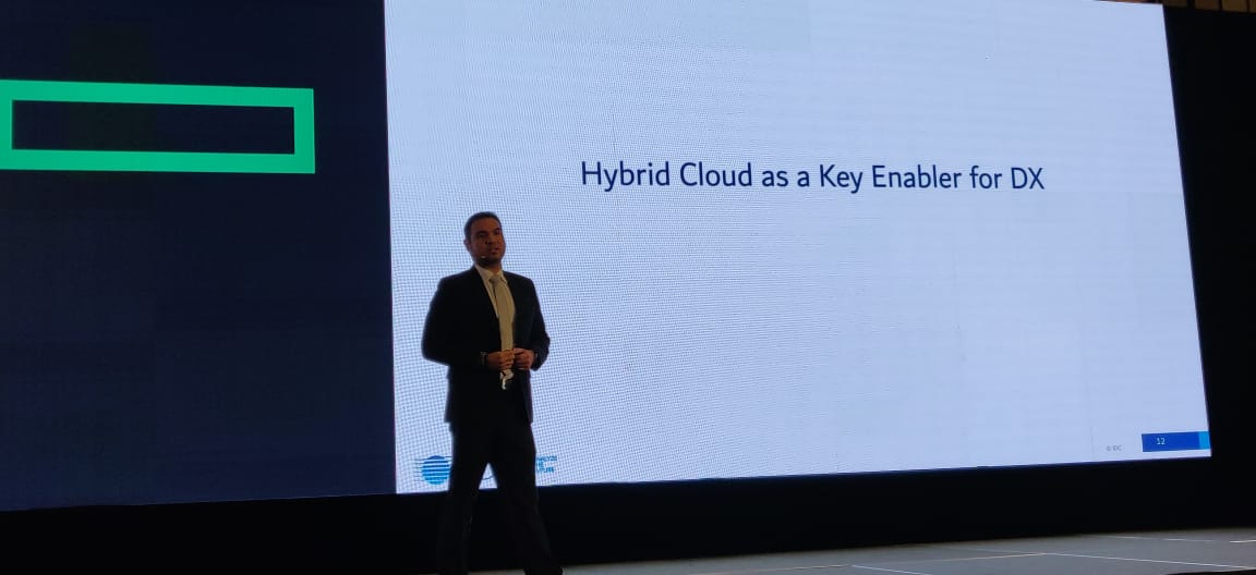 Customers are increasingly connecting directly to public #clouds driving 💰spend and true #hybrid capabilities. #HPEDTIS19