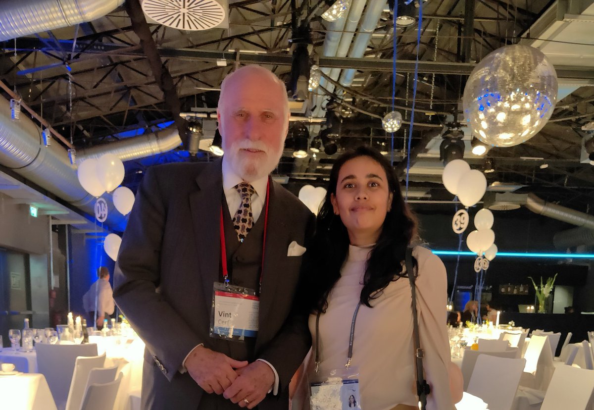 nemesismedusa's tweet photo. Had the honour to meet Vinton Gray Cerf, father of the internet, developer of the TCP/IP protocol thanks to #HLF19 @HLForum #HLForum @vgcerf https://t.co/5J0TCv95O6