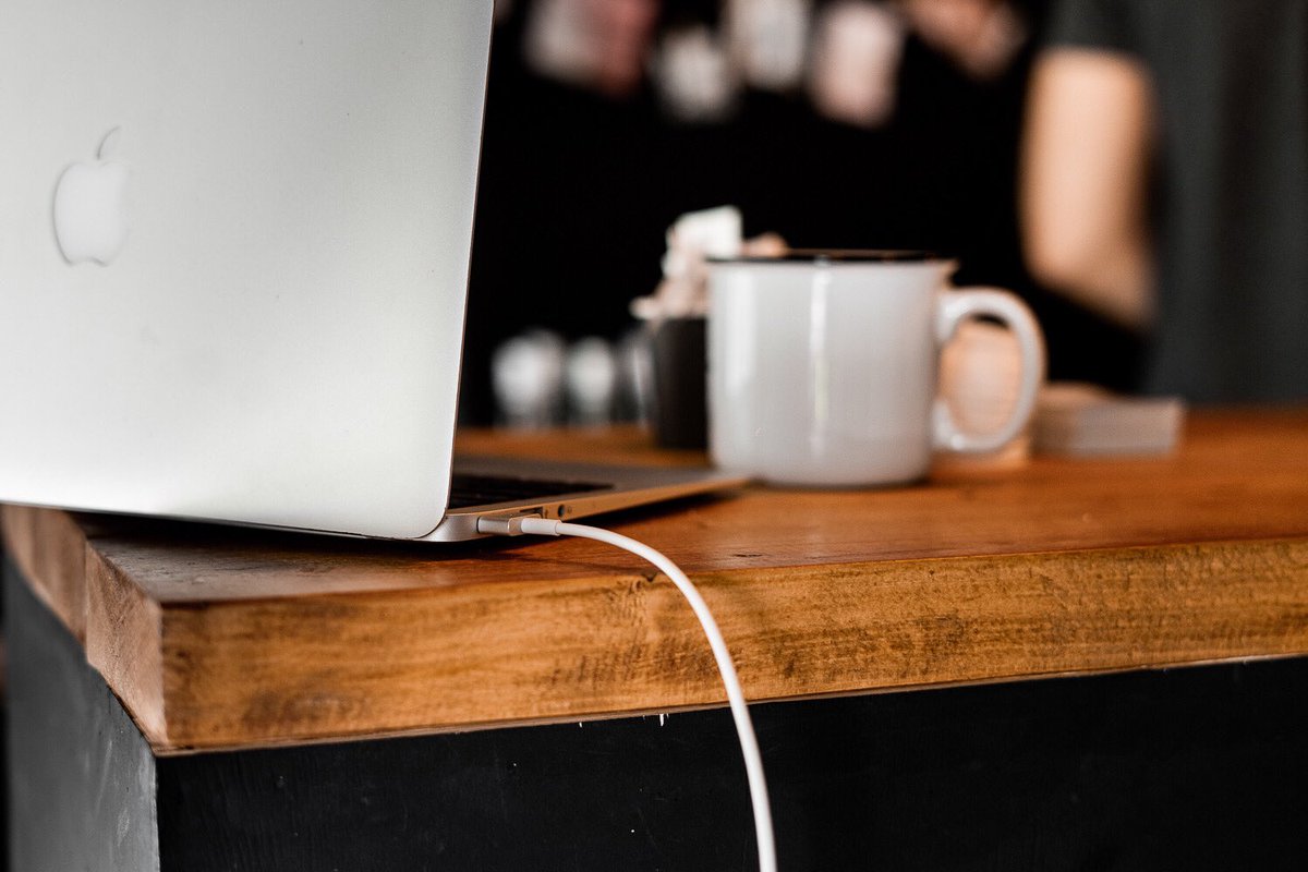 AnWires's tweet image. 20 days and the universal MacBook charging cable is at your place. We have reduced the delivery time.
ANWires fits all Apple laptop models. It combines the benefits of charging cables with MagSafe, MagSafe 2 and USB-C connector types in one power adapter.  anwires.com