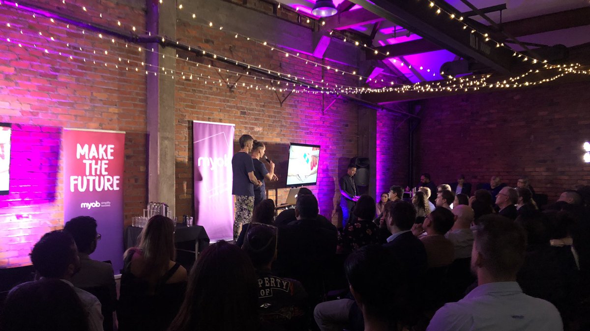 ShailanPatel's tweet photo. What do you do when you have two events on the same night ๐คท๐พโโ๏ธ
Go to both ๐
From the university to the @MYOB #HeadStartForStartUps pitch night to see who will win the grand prize ๐ https://t.co/iPN5Foyc7t