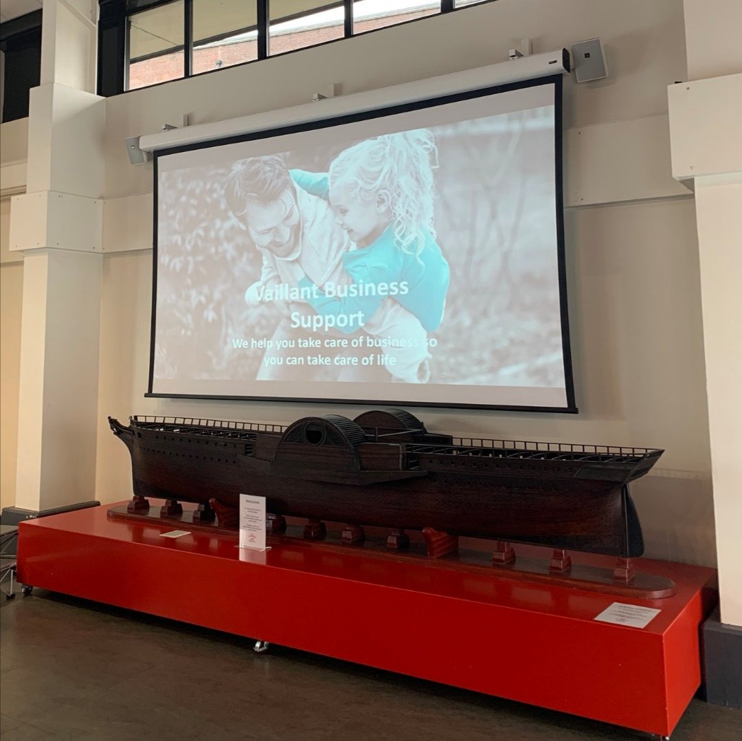 Lisa Vaillant tweet media