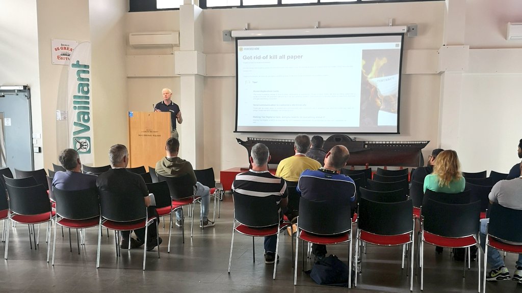 Lisa Vaillant tweet media