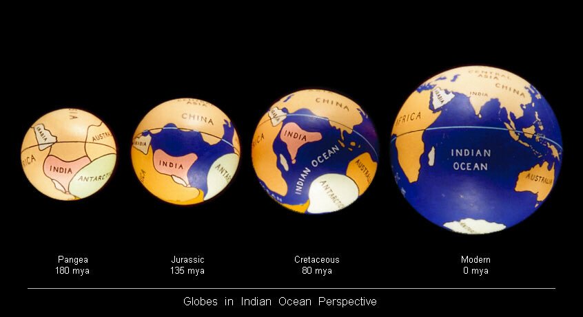 The earth is hollow and expanding. Fight me.