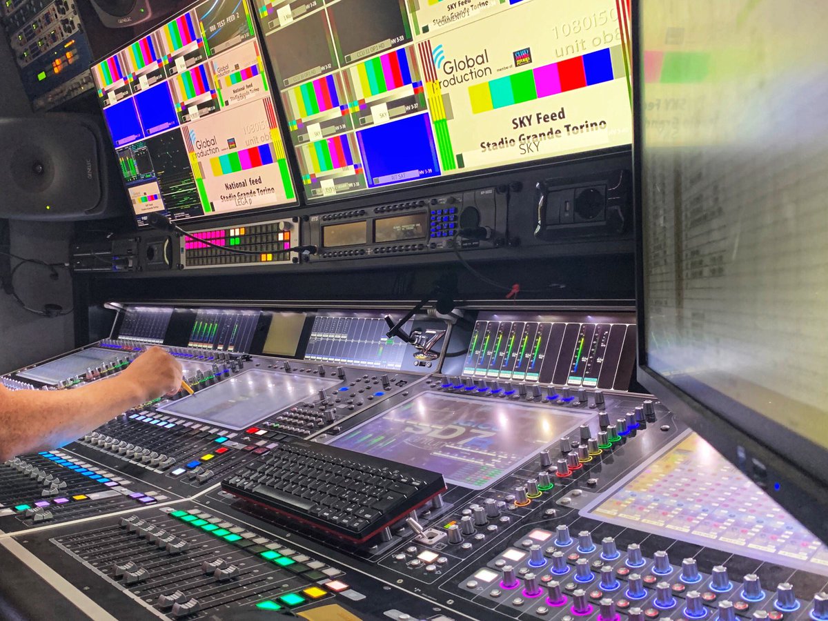 ChromalineS's tweet photo. Working on the #OB8 for Global Production S.r.l. - Euromedia Group. Pretty cool, isn’t it? #chromaline #globalproduction #euromediagroup #coolstuff #systemintegrator #broadcasting #makingthedifference #coolstuff https://t.co/TcmWosbs64