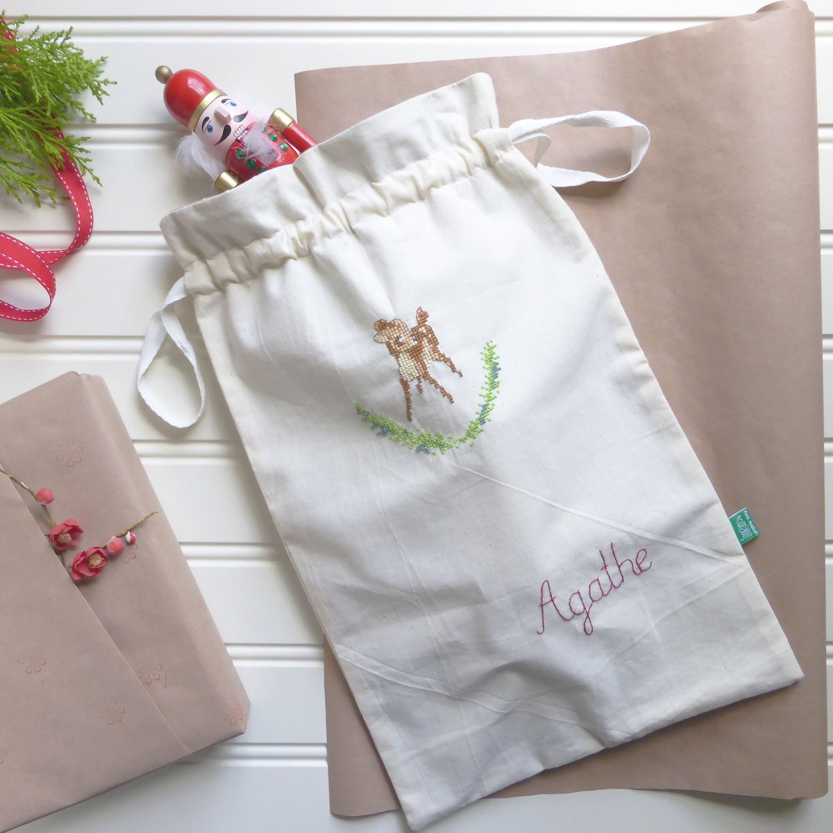 91 more sleeps to go... Hand embroidered and personalized #Christmas sack available at etsy.com/uk/listing/636…

#christmascountdown #crossstitch #etsyseller #embroidery #embroideryart #christmassack #personalizedchristmasgifts #christmasshopping #ChristmasIsComing