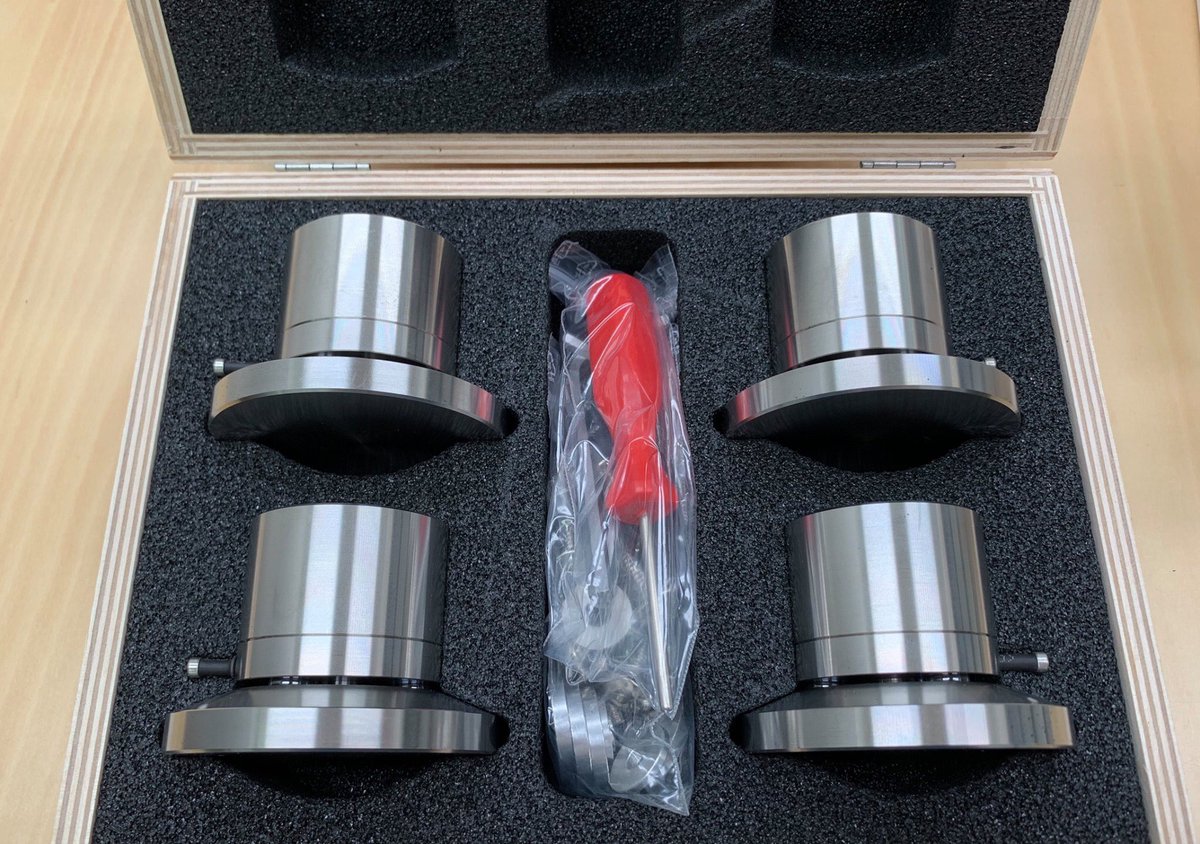 axiss_audio's tweet photo. フィニッテエレメンテ(ドイツ)インシュレーター セラベースシリーズ cbs-4
鍛え抜かれた孤高のベースシリーズ。艶やかなボディと高度なテクノロジーは納得の音質をもたらします。
#pagodeedition #hifirack #axissaudio #finiteelemente #フィニッテエレメンテ #CERABASE #オーディオインシュレーター https://t.co/tALyeTMGAZ
