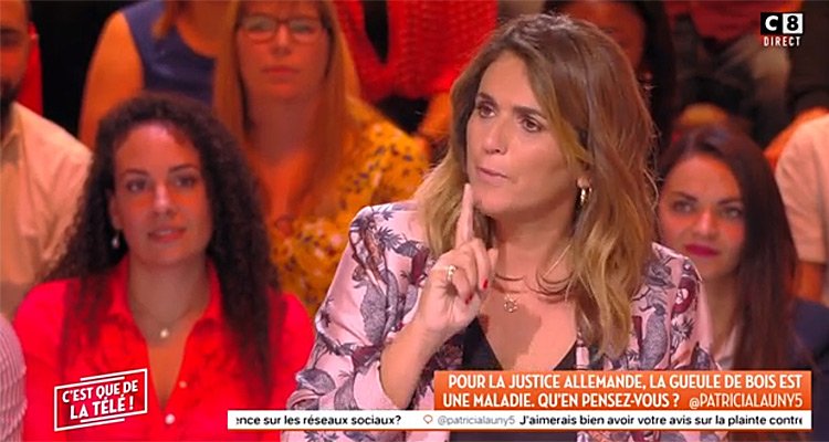 toutelatele's tweet photo. #Audiences : #CQLDT repart à la baisse sur C8 https://t.co/96i3wbipHc https://t.co/Ye2DLEGrSi