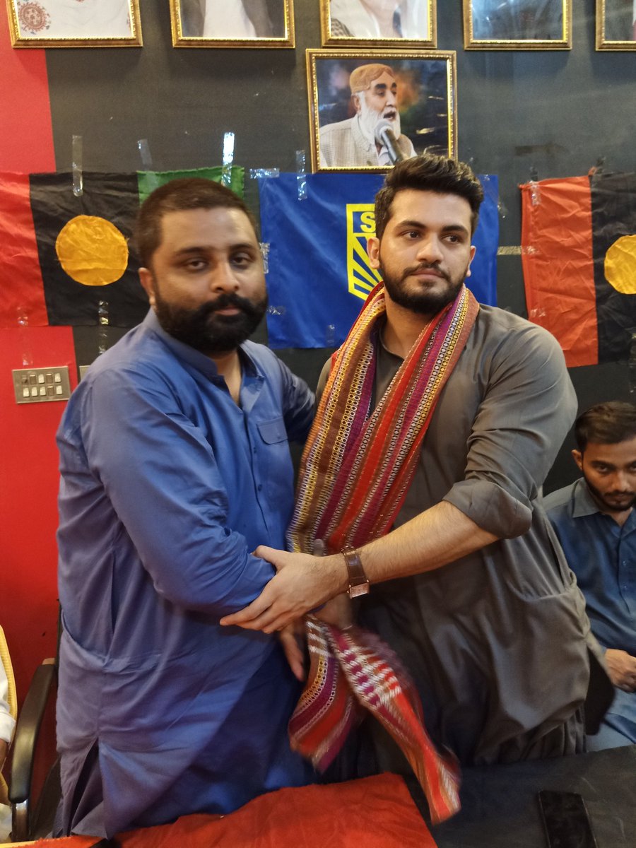 HarisSubuhpoto's tweet photo. PPP Social Media MemberShip Drive 
@PeoplesSoomroHouse
#DistrictTandoMuhammadKhan 
@JavedNLaghari @AseefaBZ @BBhuttoZardari @soomrokk @MediaCellPPP @taimoormaheraly @AajizDhamrah @BakhtawarBZ1 https://t.co/HJEOb9QHIi