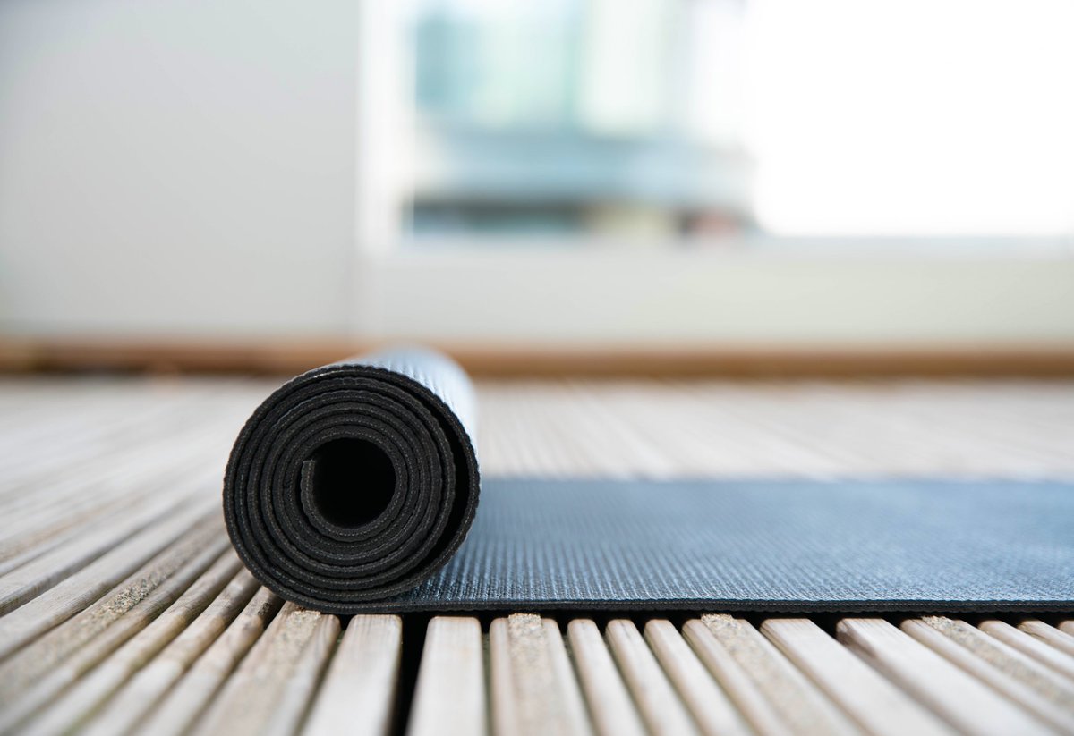 XYZ Work offers more than just a work space, our weekly complimentary yoga class for members helps create the perfect work-life balance. #XYZWork #Spinningfields #Manchester