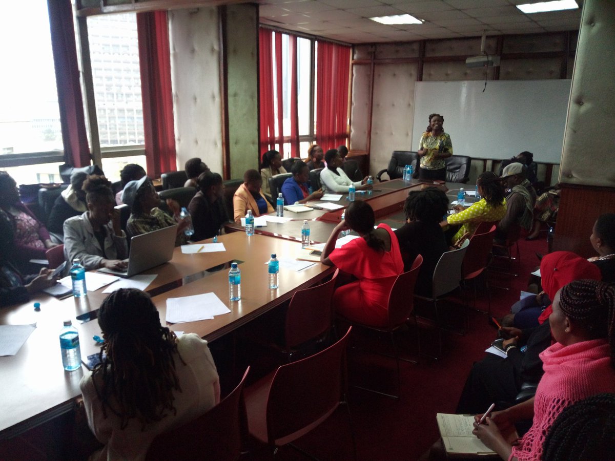 GoyaAfrique's tweet photo. Find your path! Embrace your talent and grow it @milkisiangani4
@bmmburu @WendyObel Happening Now #WomenLeadForum
#Womenleaders
#BreakTheChain
#ChangingBeautifully https://t.co/jJl6JO67FK