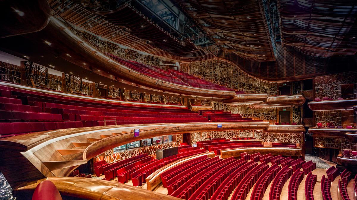 Ponkistan's tweet photo. Here’s why Much Ado About Nothing at Dubai Opera is a must see https://t.co/MwDjDZ66JN https://t.co/0o1y9p1IrI