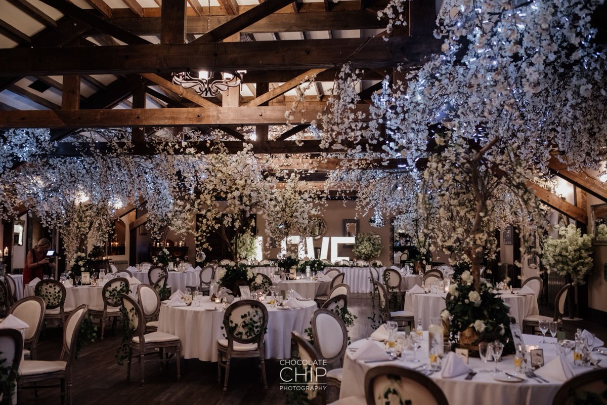 southcausey's tweet photo. We are looking forward to seeing everyone at our Wedding Open Evening tonight! The Old Barn, Durham Suite, Cobbles Suite, and Beamish Barn will be open for viewings from 4.30 pm till 8 pm. 🤗
Free entry, for more information please contact our team on 01207 235555. https://t.co/d0kU2FnUqx