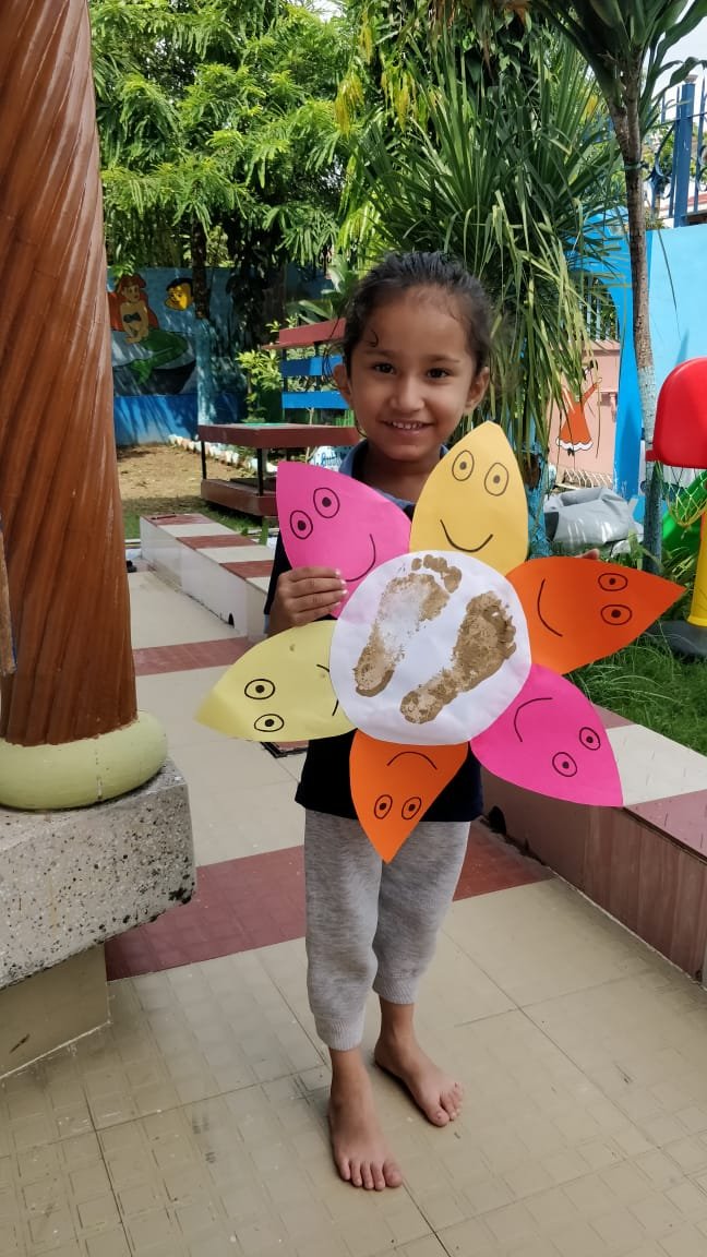 bubblesplayway's tweet photo. We organized A Mud Ground Activity at #bubblesplayway, Jogiwala branch so that our children get exposure to microbes prevalent in the outdoor and establish a stronger, more robust immune system in them. #kids  #children #childrenply #mud #mudtoys #soil #immunity #bubblesplayway https://t.co/xa7zE8WLij