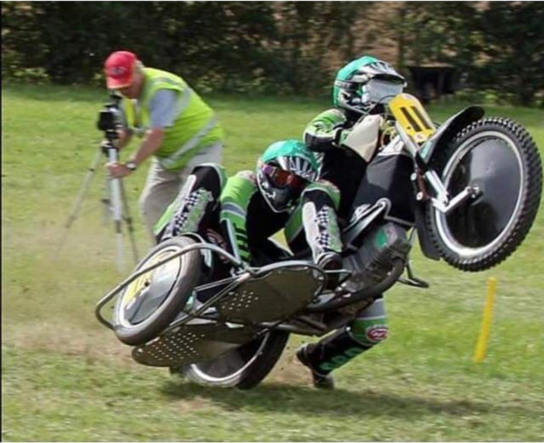 team118_sidecar's tweet photo. #wheeliewednesday 
2010. https://t.co/kXnPYfLhWX